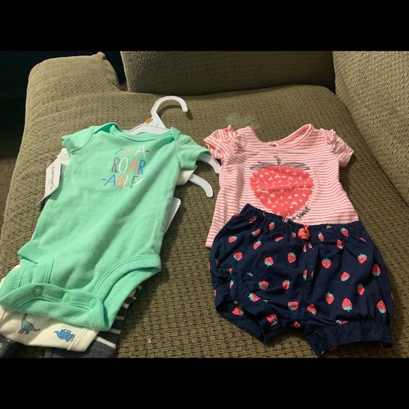 Newborn clothes - Picture 6 of 8